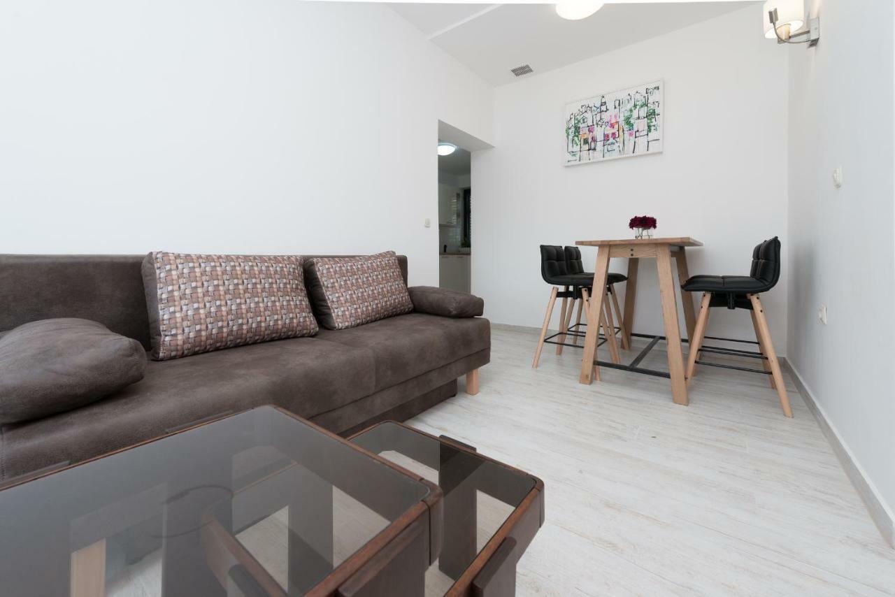 Apartment Obradovic ซัฟทัท ภายนอก รูปภาพ
