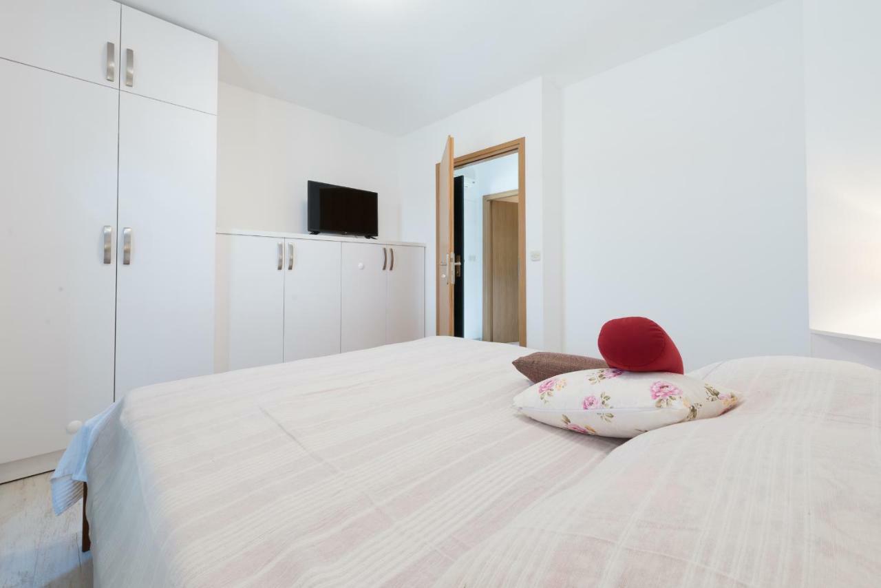 Apartment Obradovic ซัฟทัท ภายนอก รูปภาพ