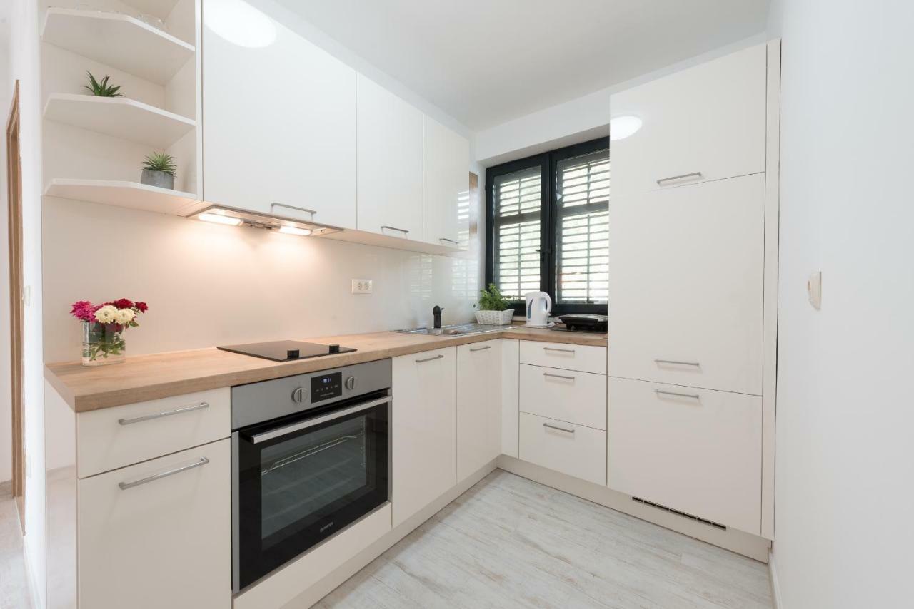 Apartment Obradovic ซัฟทัท ภายนอก รูปภาพ